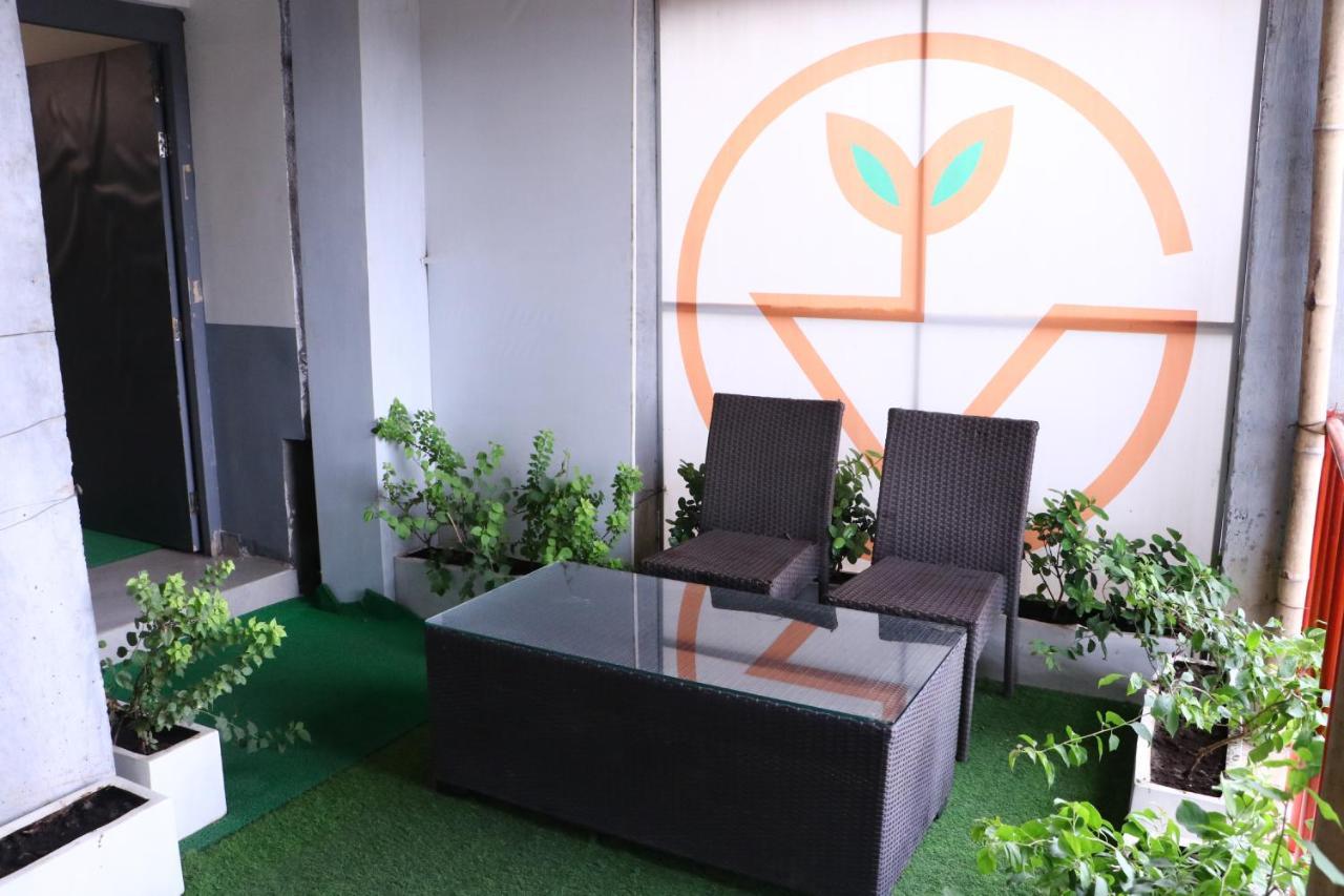 Virohaa Garden Hotel Ghaziabad Exteriör bild