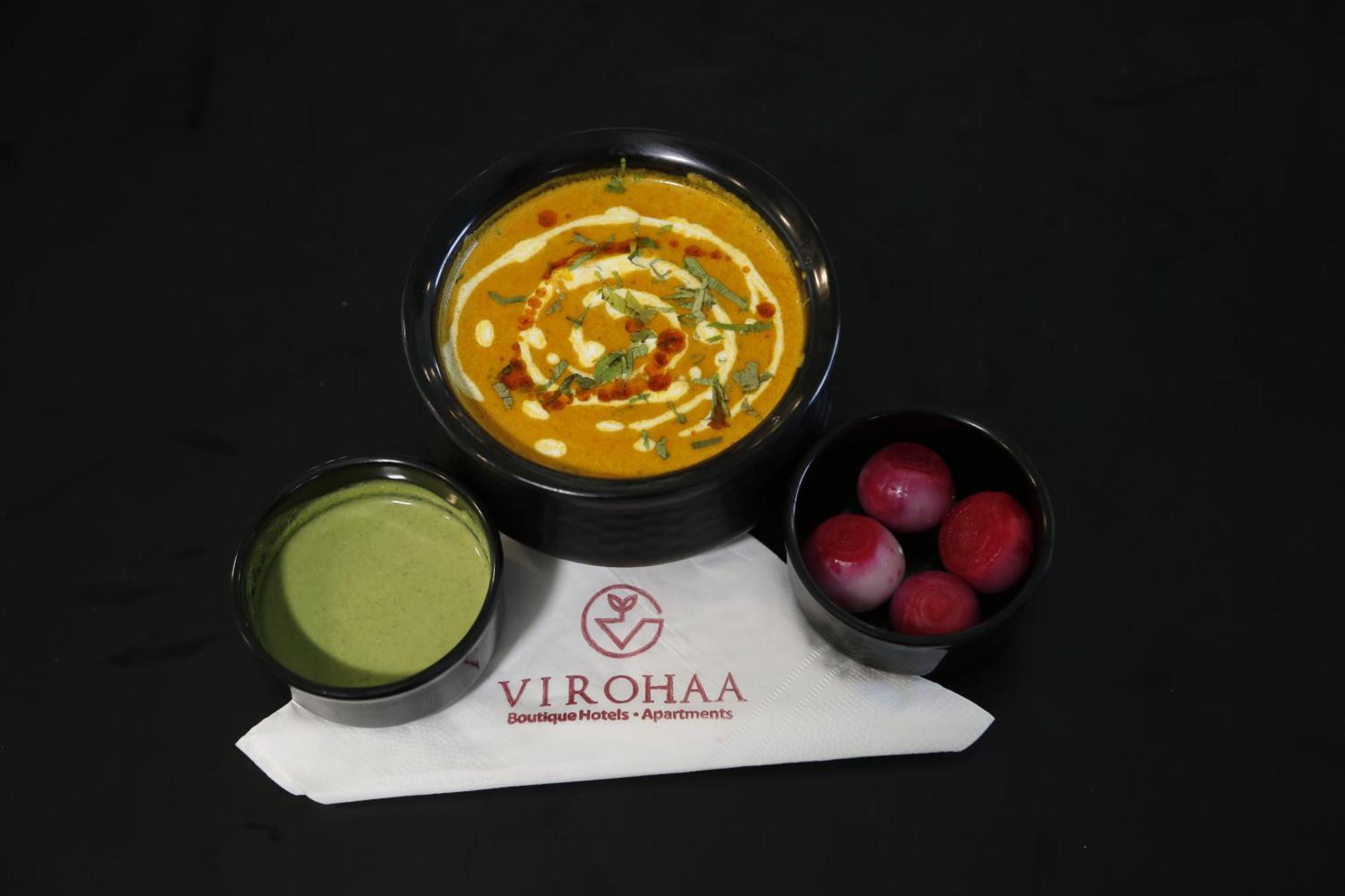 Virohaa Garden Hotel Ghaziabad Exteriör bild